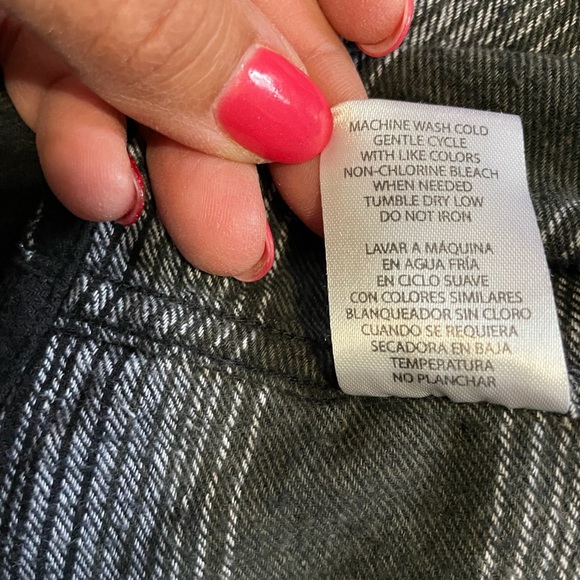 Men’s Black & Grey Striped Shirt, XL - Picture 12 of 12